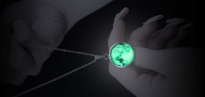 🌙 Set Luna – Collar + Pulsera que Brillan en la Oscuridad