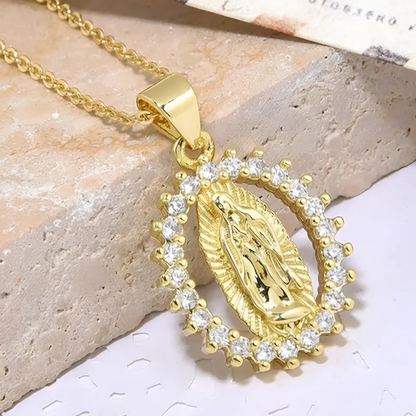 ✨ Collar Virgen María – Protección Divina y Fe en tu Día a Día