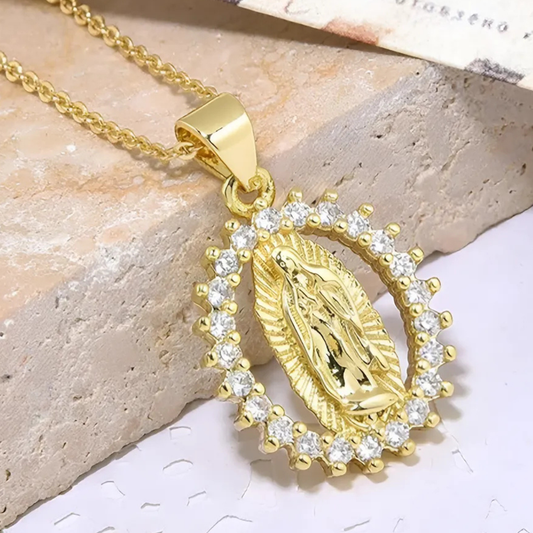 ✨ Collar Virgen María – Protección Divina y Fe en tu Día a Día