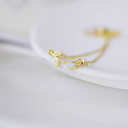 🌷 Pulsera Tulipán Blanca + Caja de Regalo 🎁 Un detalle elegante y delicado que hará sentir especial a esa persona que tanto quieres.