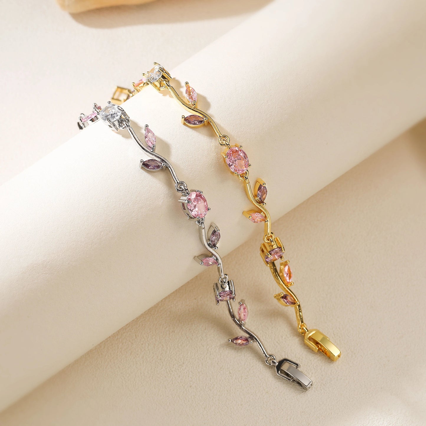 🌷 Pulsera Flor Tulipán – Un detalle que sí se siente 💖